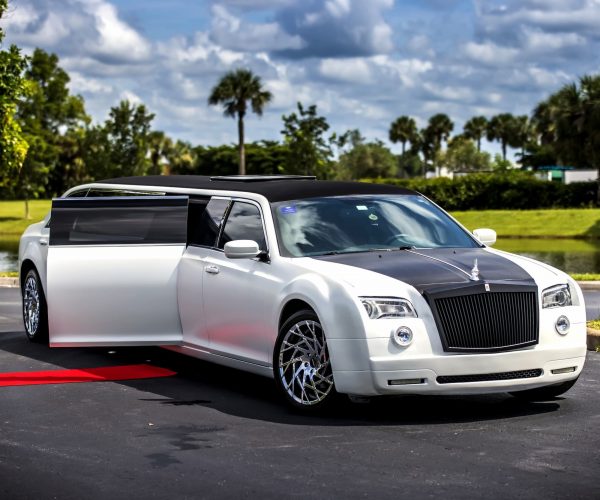 Limousine Services for Your Special Occasions